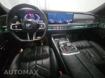 2023 BMW 7 Series Sedan 740i – miniatura 11