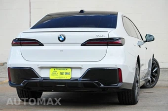 2023 BMW 7 Series Sedan 740i - miniatura 3