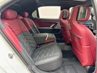 2023 BMW 7 Series Sedan 740i - miniatura 40