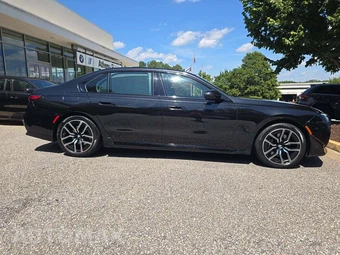 2023 BMW 7 Series Sedan 740i - miniatura 4