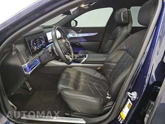 2023 BMW 7 Series Sedan 760i xDrive - miniatura 7