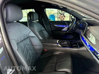 2023 BMW 7 Series Sedan 760i xDrive - miniatura 19