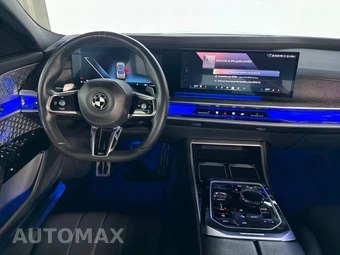 2023 BMW 7 Series Sedan 760i xDrive - miniatura 21
