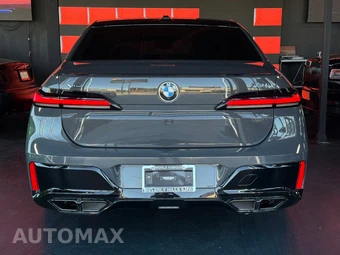2023 BMW 7 Series Sedan 760i xDrive - miniatura 5