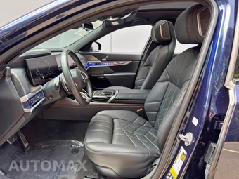 2023 BMW 7 Series Sedan 760i xDrive - miniatura 15