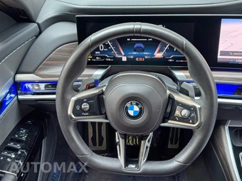 2023 BMW 7 Series Sedan 760i xDrive - miniatura 20