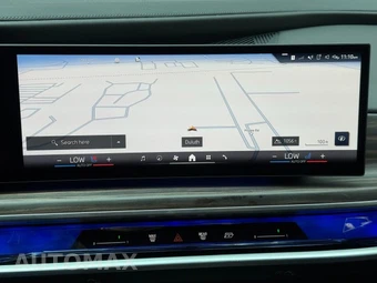 2023 BMW 7 Series Sedan 760i xDrive - miniatura 24