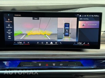 2023 BMW 7 Series Sedan 760i xDrive - miniatura 30