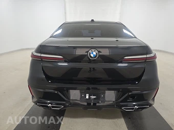 2023 BMW 7 Series Sedan 760i xDrive - miniatura 5