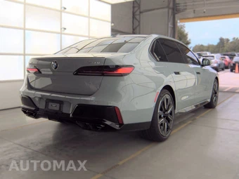 2023 BMW 7 Series Sedan 760i xDrive – miniatura 4