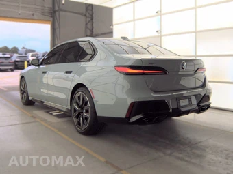 2023 BMW 7 Series Sedan 760i xDrive – miniatura 6