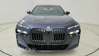 2023 BMW 7 Series Sedan 760i xDrive – miniatura 13