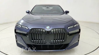 2023 BMW 7 Series Sedan 760i xDrive – miniatura 2