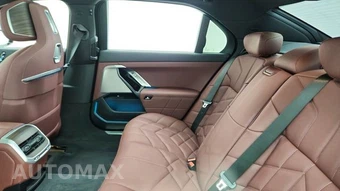 2023 BMW 7 Series Sedan 760i xDrive – miniatura 28