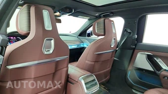 2023 BMW 7 Series Sedan 760i xDrive – miniatura 30