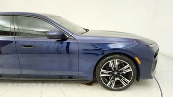 2023 BMW 7 Series Sedan 760i xDrive – miniatura 7