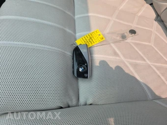 2023 BMW 7 Series Sedan 760i xDrive - miniatura 27