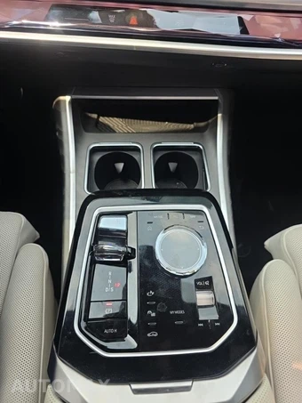 2023 BMW 7 Series Sedan 760i xDrive - miniatura 30