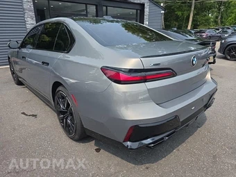 2023 BMW 7 Series Sedan 760i xDrive - miniatura 6