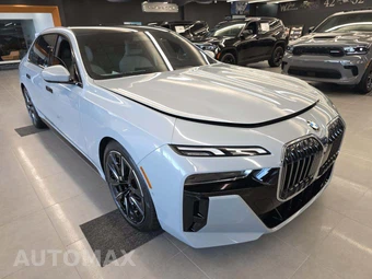 2023 BMW 7 Series Sedan 760i xDrive – miniatura 4