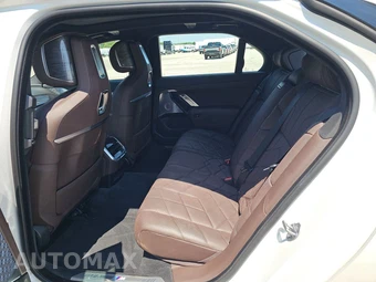 2023 BMW 7 Series Sedan 760i xDrive - miniatura 13