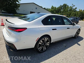 2023 BMW 7 Series Sedan 760i xDrive - miniatura 4