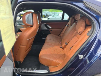 2023 BMW 7 Series Sedan 760i xDrive – miniatura 10
