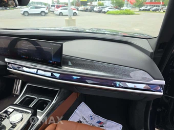 2023 BMW 7 Series Sedan 760i xDrive – miniatura 16