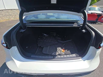 2023 BMW 7 Series Sedan 760i xDrive – miniatura 11