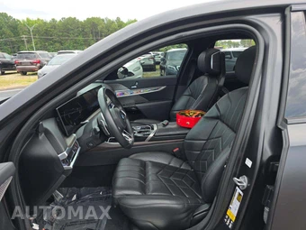 2023 BMW 7 Series Sedan 760i xDrive – miniatura 3