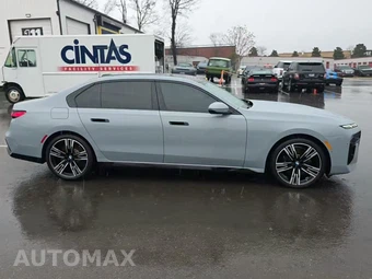 2023 BMW 7 Series Sedan 760i xDrive - miniatura 5
