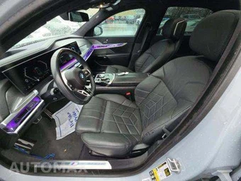 2023 BMW 7 Series Sedan 760i xDrive - miniatura 7