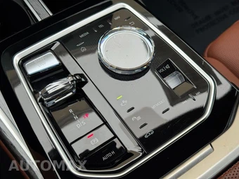 2023 BMW 7 Series Sedan 760i xDrive - miniatura 33