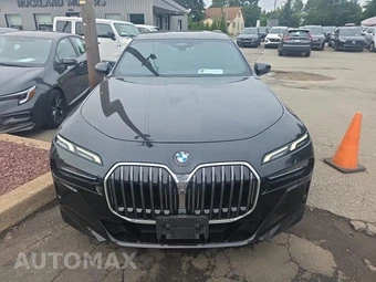 2023 BMW 7 Series Sedan 760i xDrive - miniatura 2
