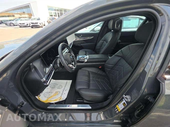 2023 BMW 7 Series Sedan 760i xDrive - miniatura 6