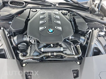 2023 BMW 7 Series Sedan 760i xDrive - miniatura 15