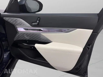 2023 BMW 7 Series Sedan 760i xDrive - miniatura 30