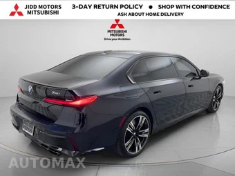 2023 BMW 7 Series Sedan 760i xDrive - miniatura 4