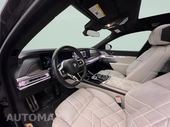 2023 BMW 7 Series Sedan 760i xDrive - miniatura 8