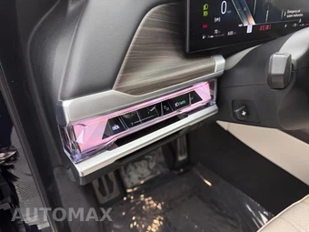 2023 BMW 7 Series Sedan 760i xDrive - miniatura 9
