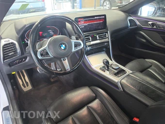 2023 BMW 8 Series Convertible 840i - miniatura 11