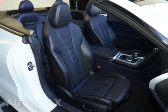 2023 BMW 8 Series Convertible 840i xDrive - miniatura 11