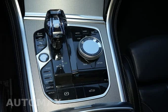 2023 BMW 8 Series Convertible 840i xDrive - miniatura 19