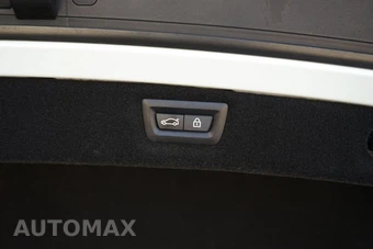 2023 BMW 8 Series Convertible 840i xDrive - miniatura 32