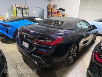 2023 BMW 8 Series Convertible M850i xDrive – miniatura 3