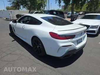 2023 BMW 8 Series Coupe 840i – miniatura 2