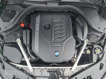 2023 BMW 8 Series Gran Coupe 840i Sedan - miniatura 23