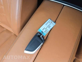 2023 BMW 8 Series Gran Coupe 840i Sedan - miniatura 5