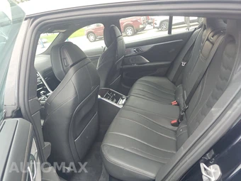 2023 BMW 8 Series Gran Coupe 840i xDrive Sedan - miniatura 13