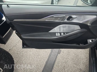 2023 BMW 8 Series Gran Coupe 840i xDrive Sedan - miniatura 9
